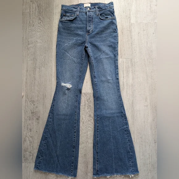 Favorite Daughter The Valentina Super High Rise Fitted Flare/ Medium Blue- 26/27 - Picture 2 of 6